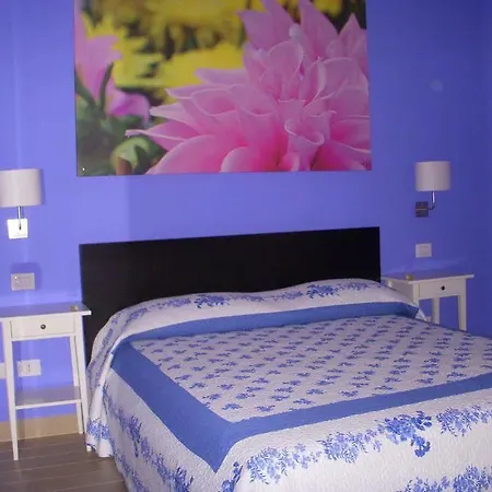 Neapolis Bed & Breakfast